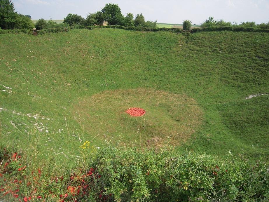 Lochnagar Crater by pierre fresneau