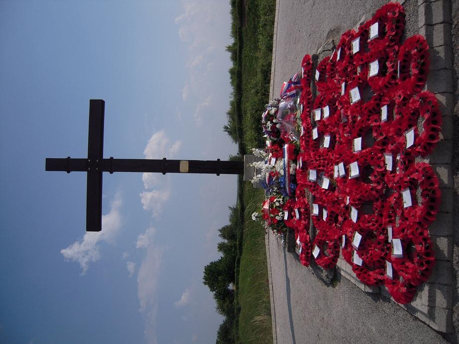 Lochnagar Crater by pierre fresneau