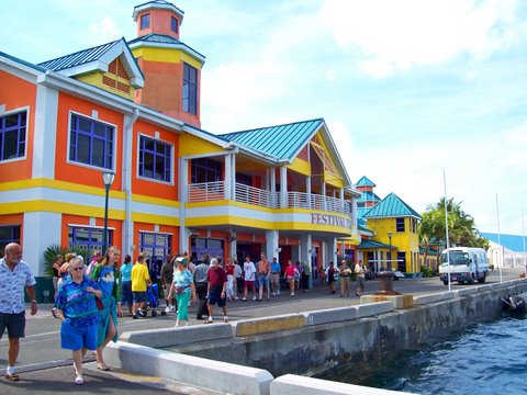 Cruise Ship Welcome Center by JohnNJ