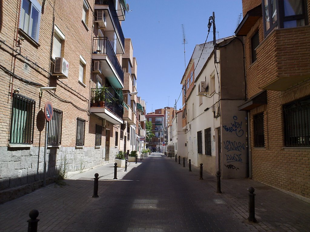 Calle de San Pablo by Enredas