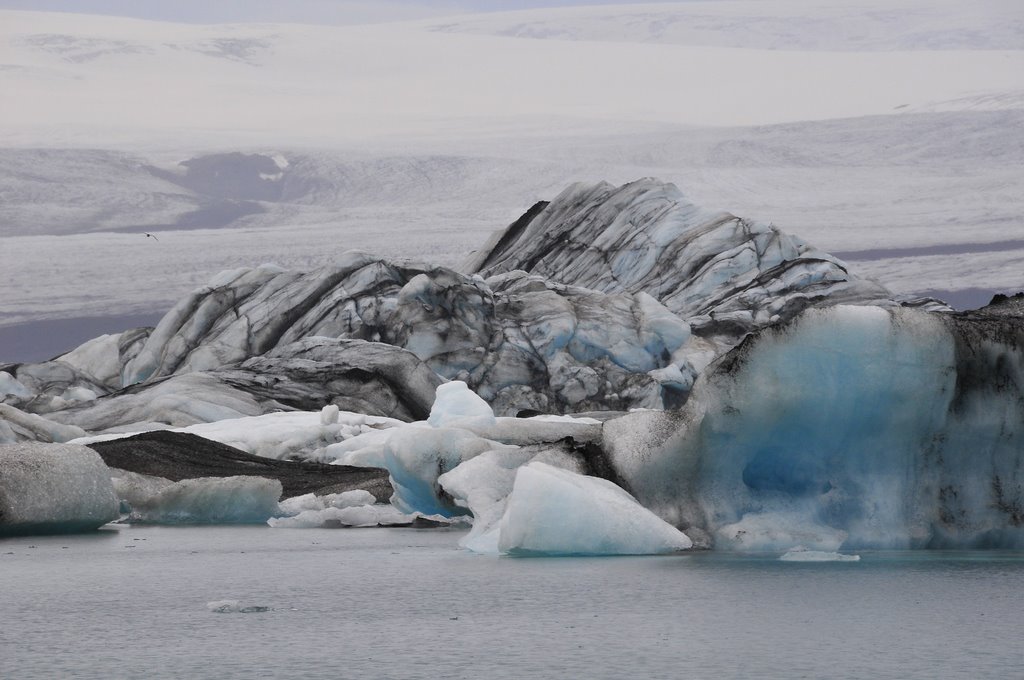 Jokulsarlon lagoon, Iceland by kluke