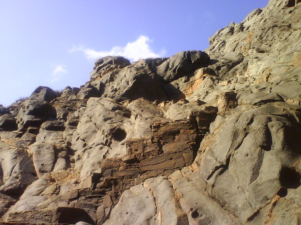 ROCAS EN LA VILLA RICA DE LA VERA-CRUZ by ze_ehekatl