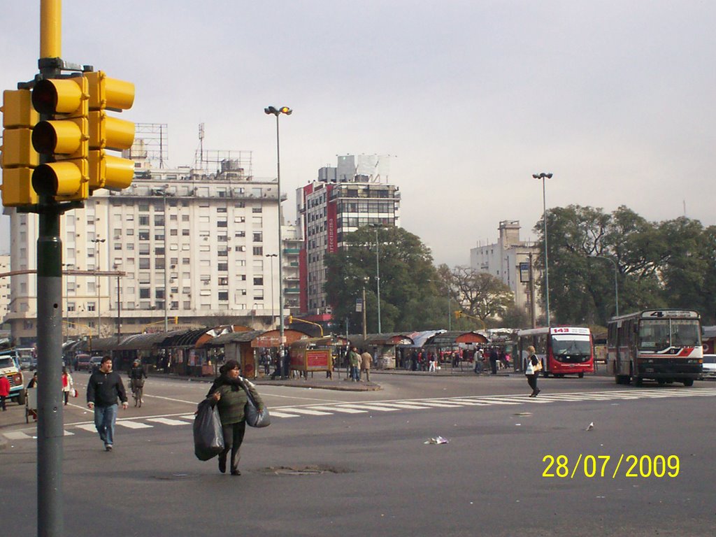 Plaza Constitución by Zé Bastián