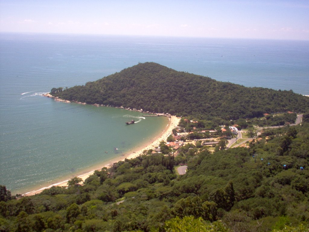 BALNEARIO CAMBORIU - PRAIA LARANJEIRAS by VEROQUINA