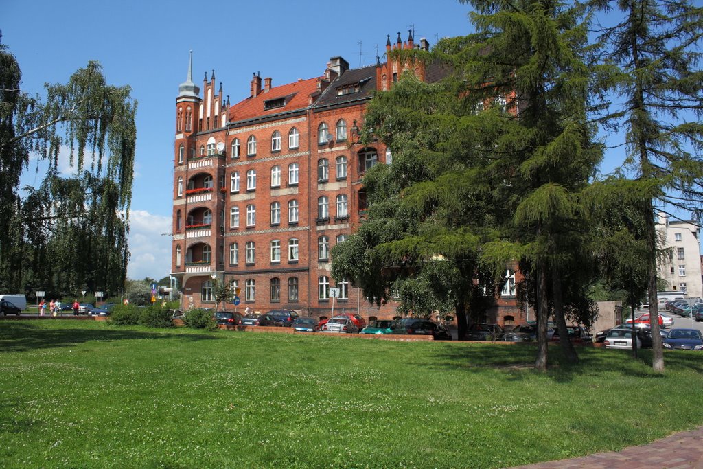 Gdańsk, ul. Świętej Trójcy by Instillation