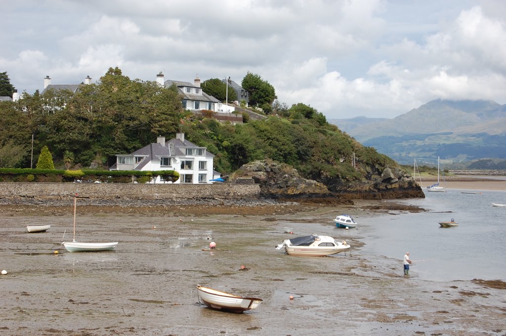 Borth y Gest one of my happy places by nickell