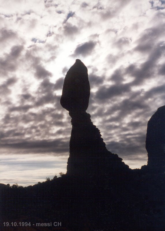 (messi94)  Balanced Rock  –  evening silhouette by ©polytropos