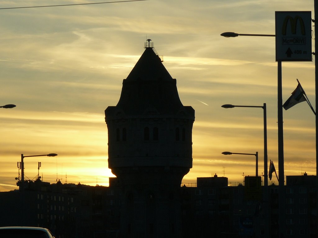 Újpest, Víztorony, 2008 by gacsilla