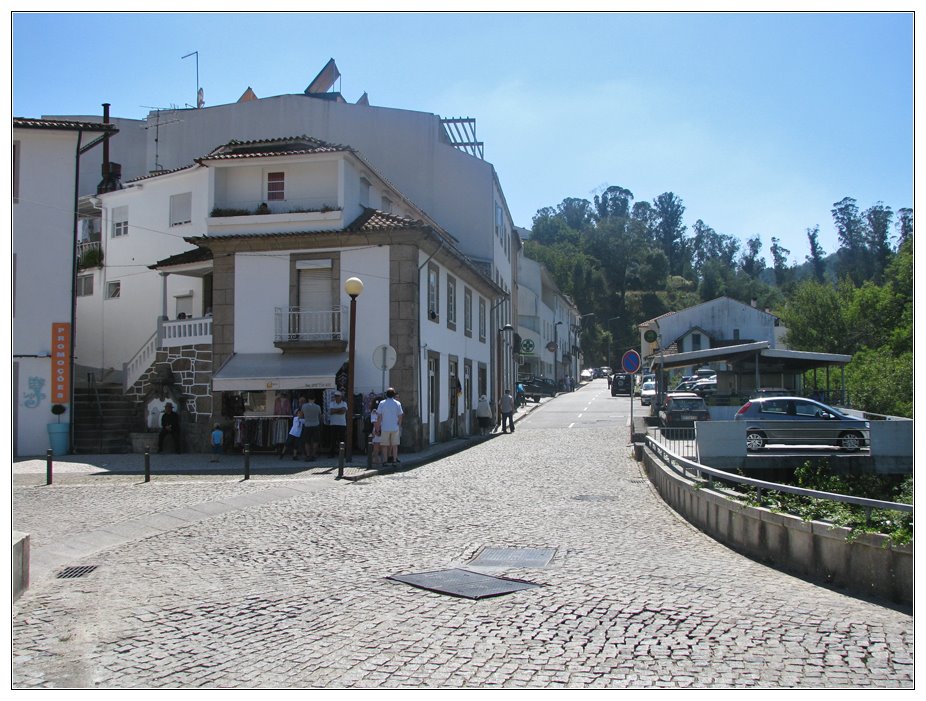 Rua Principal - Termas de São Pedro do Sul by André Barragon