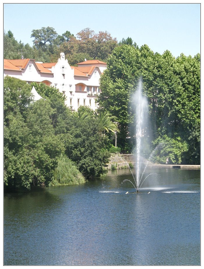 Rio Vouga - Termas de São Pedro do Sul by André Barragon