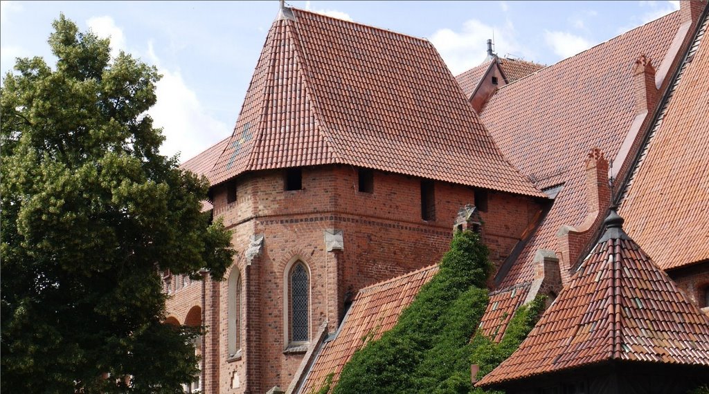 Teutonic Knights Castle in Malbork (Marienburg) Poland by Marcus Aksan