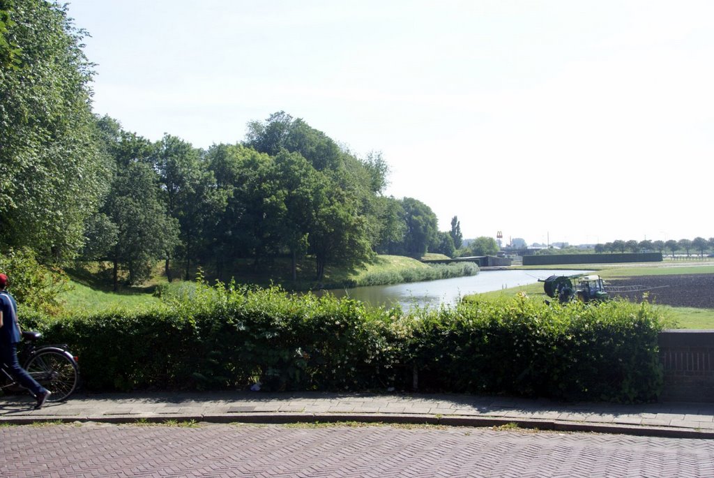 Enkhuizen - Westeinde - View SSW by txllxt