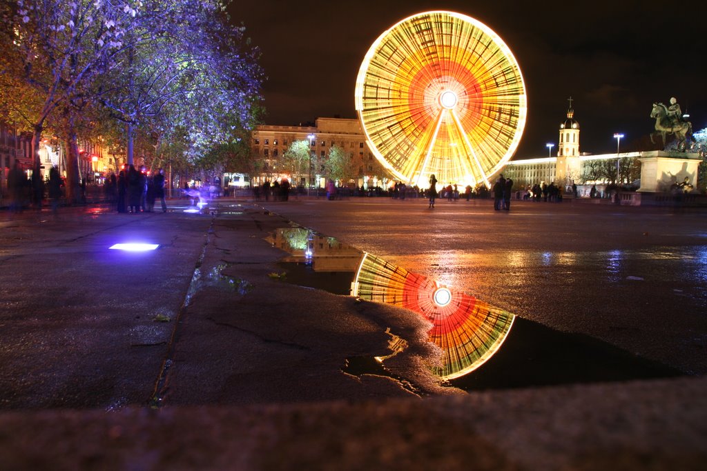 La grande roue de Lyon by brunofr