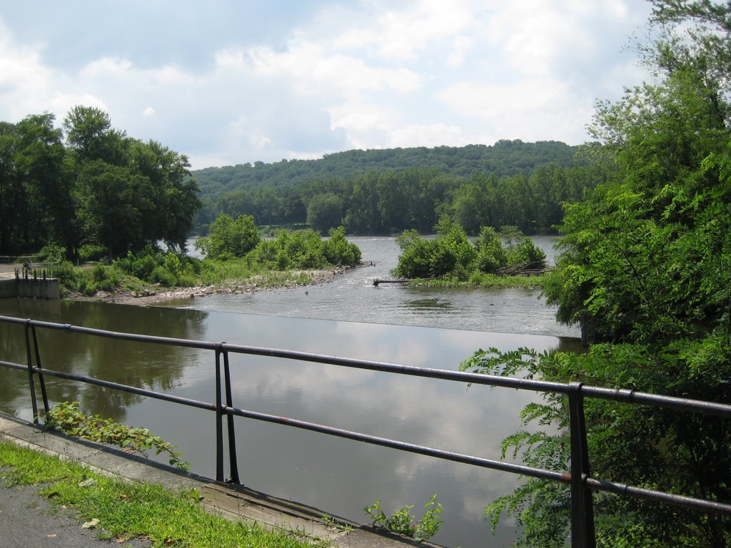 D&R Canal Spillway at Prallsville Mills by Alan Edelson