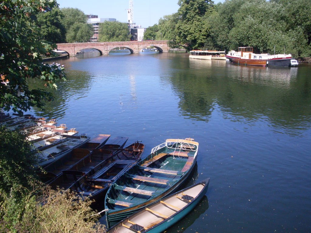 STRATFORD-UPON-AVON, WARWICKSHIRE, UK - BOATS ON THE RIVER AVON by Elizabeth H. Roome