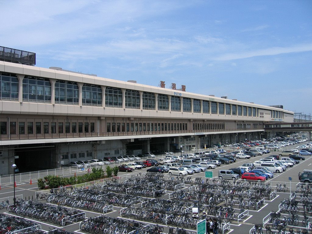 Niigata Station by tokibbs