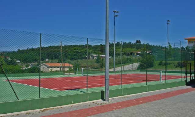 Pedrógão Grande - tennis place http://en.wikipedia.org/wiki/Pedrogao_Grande by 工藤マイケル