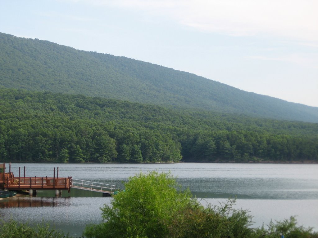 Lake Habeeb by Chris Sanfino