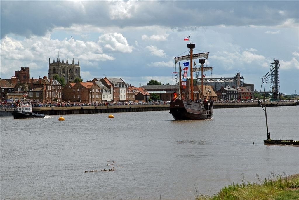 Lisa von Lubeck arrives at King's Lynn 30/07/09 by Tim Boldero