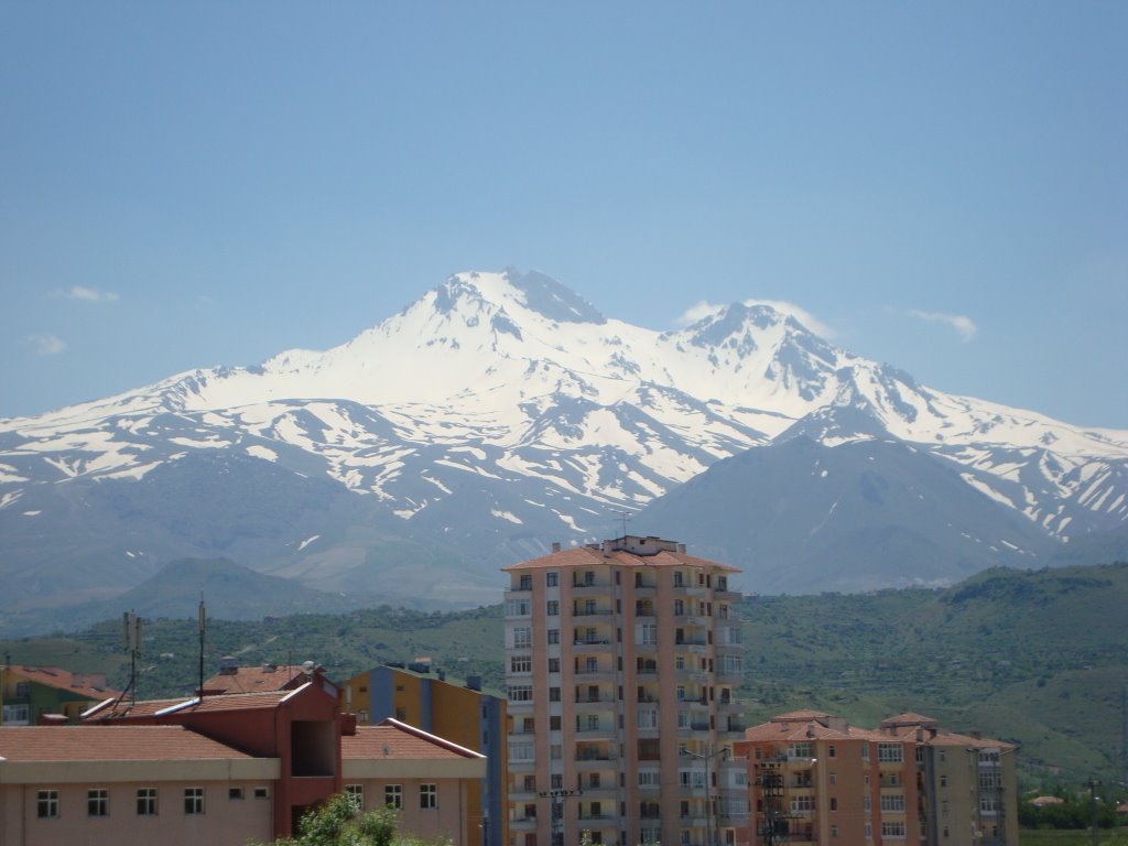 Kayseri by Erkan Pehlivan