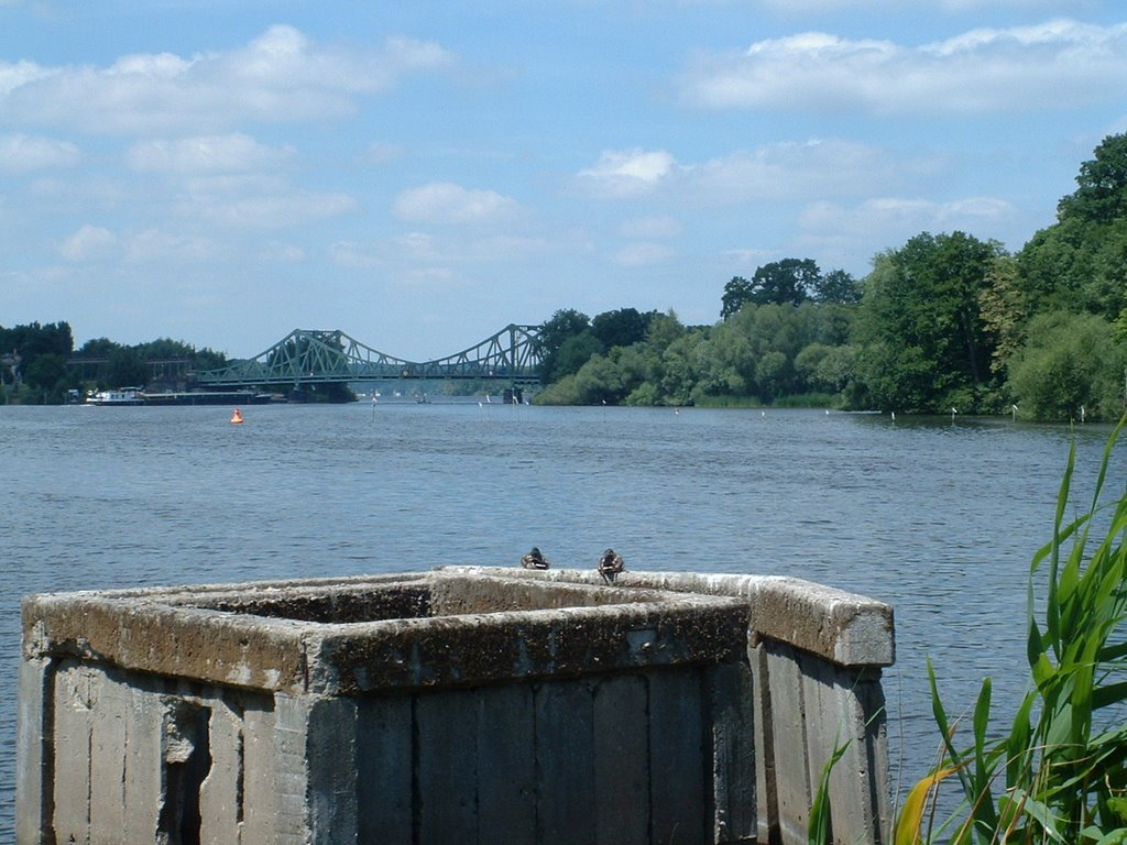 Potsdam - Glienicker Brücke by harryteltow