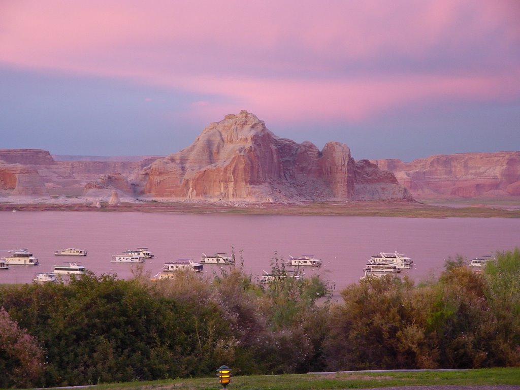 Lake Powell in the evening 05-08-20 by Ch Hartman