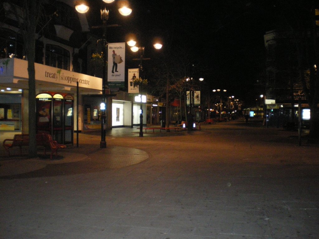 Hounslow, high street by elian4ety