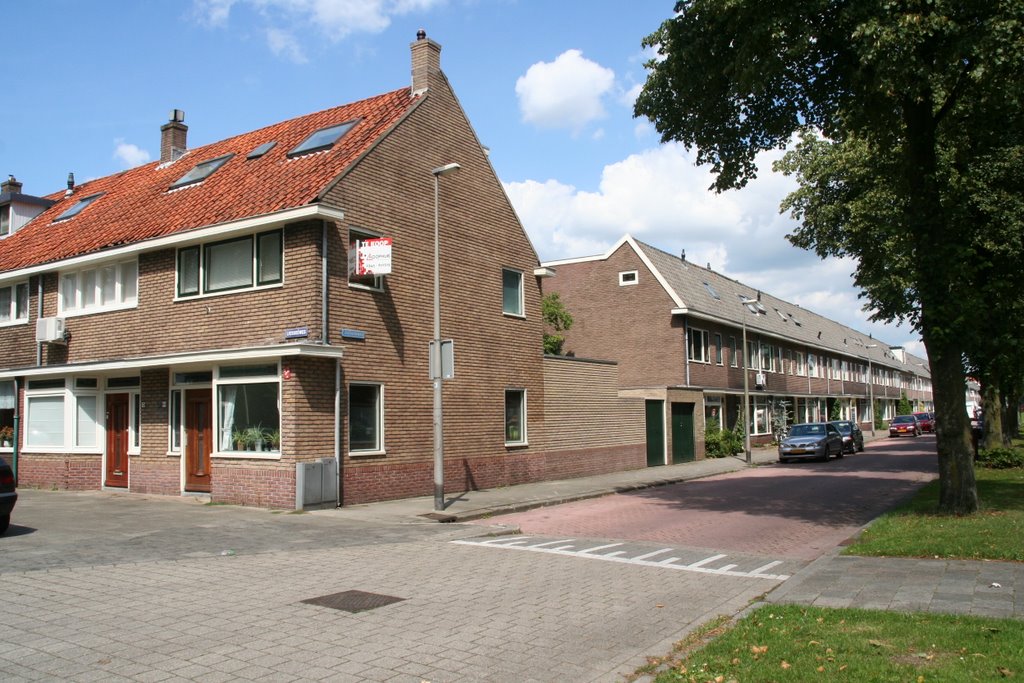 Liesbosweg hoek Julianaweg, Utrecht by Carl030nl