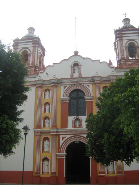 Iglesia de Zimatlán, Oaxaca. by holachetumal