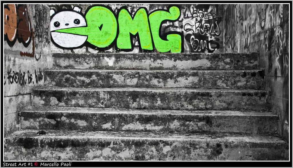 Street Art # 1 - OMG !! by © Marcello Paoli