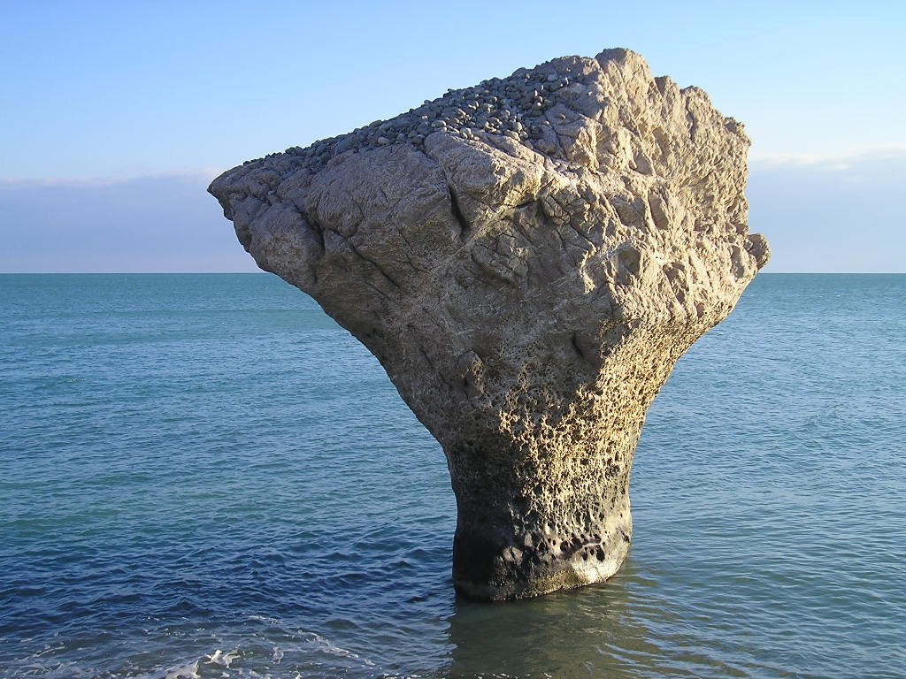 Roseto Capospulico, scoglio by PassBo