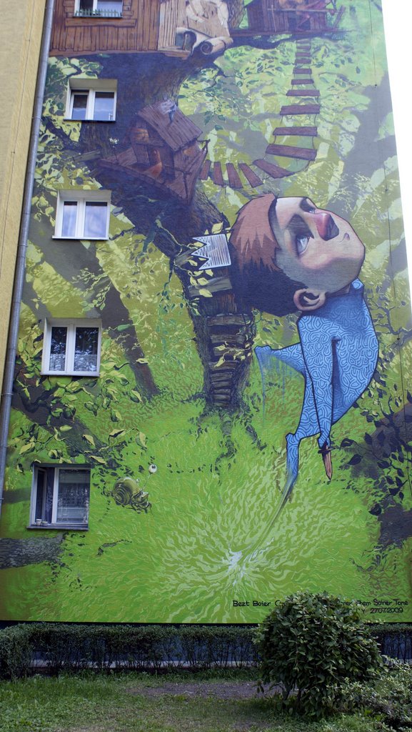 Nowe graffiti by EUNECTES