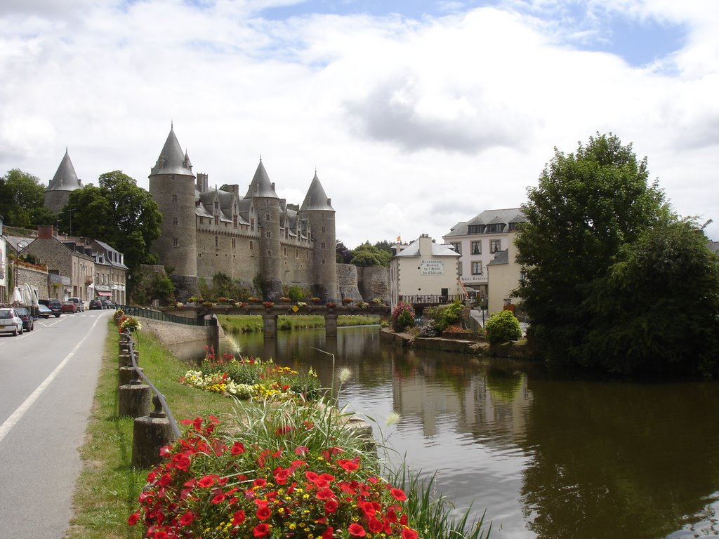 Josselin by Albert J