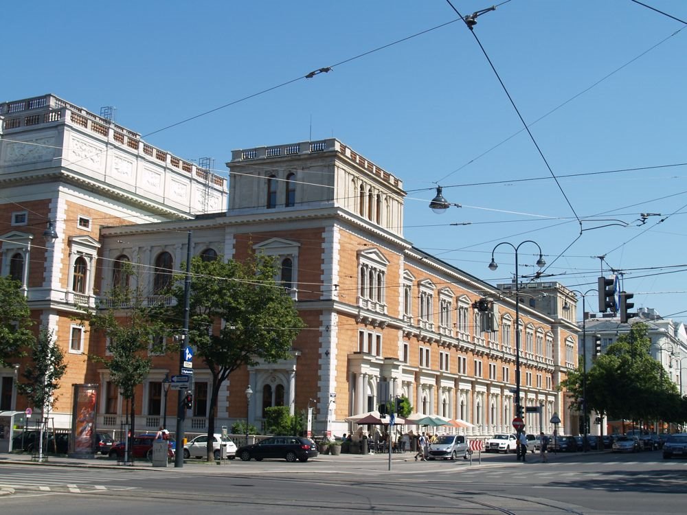 Roßau, Wien, Austria by Icepick