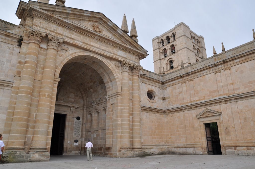 Fachada Catedral de Zamora by jovago