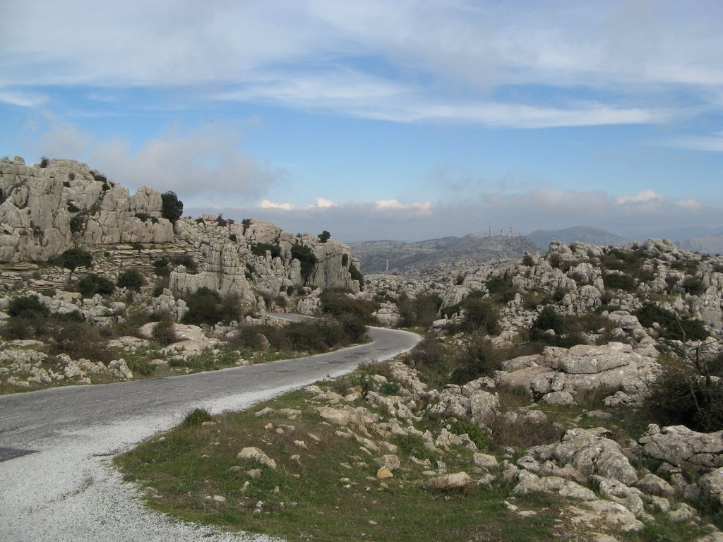 ENTRE ROCAS-EL TORCAL- by Isidoritos “isidlo” …