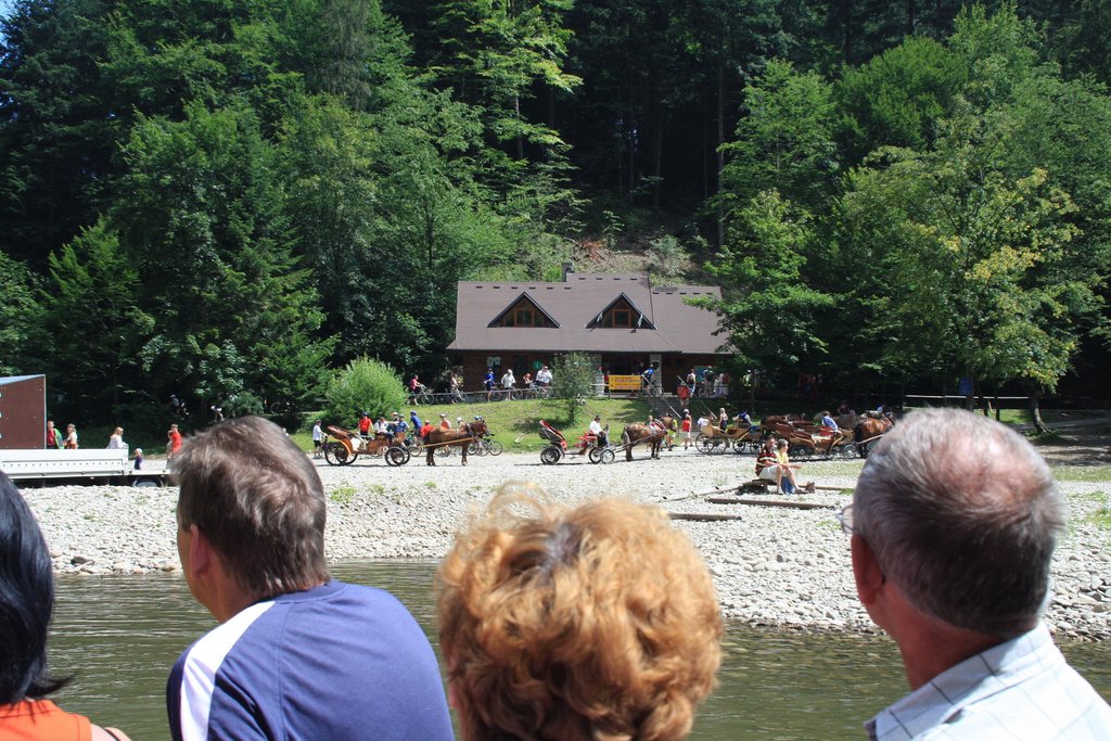 Ein-/Ausstiegspunkt (Einbaumfahrt) Dunajec by Andre Lubensky