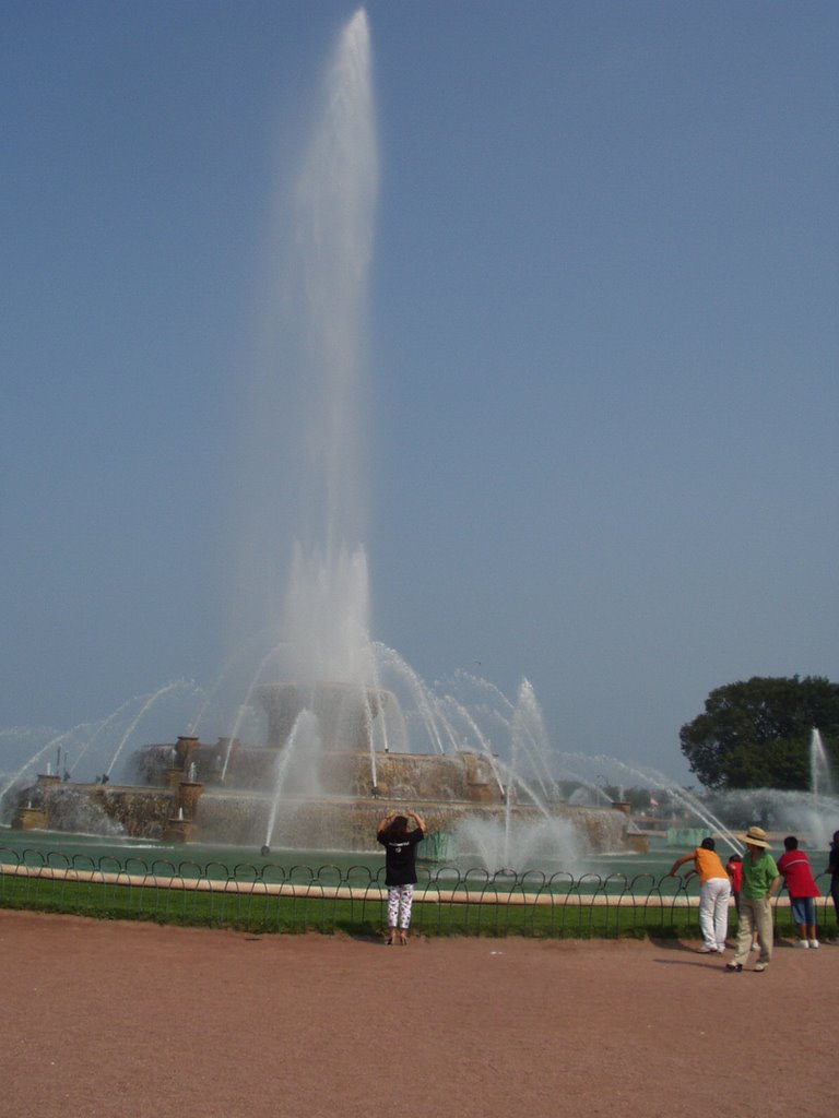 Grant Park fountain by holsori