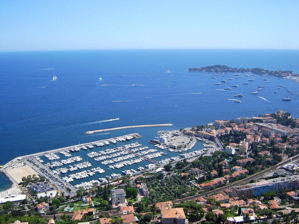 Beaulieu sur Mer Port by Patrick AUBOUY BETAILLE