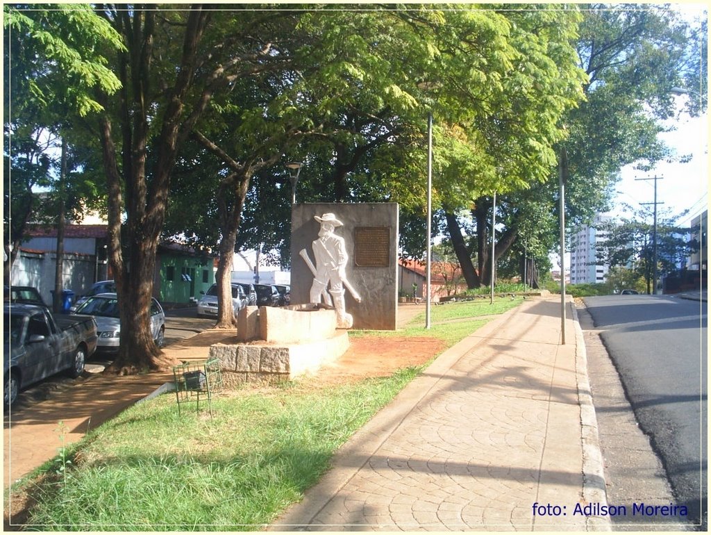 Praça em Sorocaba foto:Adilson Moreira by adilson moreira