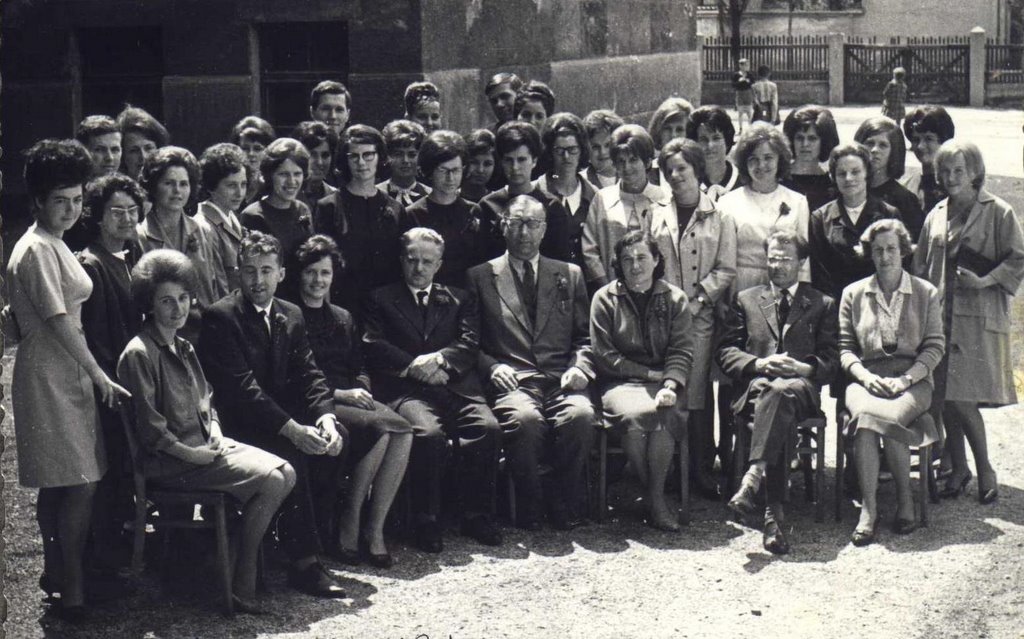 Celje: maturantke in maturanti učiteljišča 1964. leta by safko01