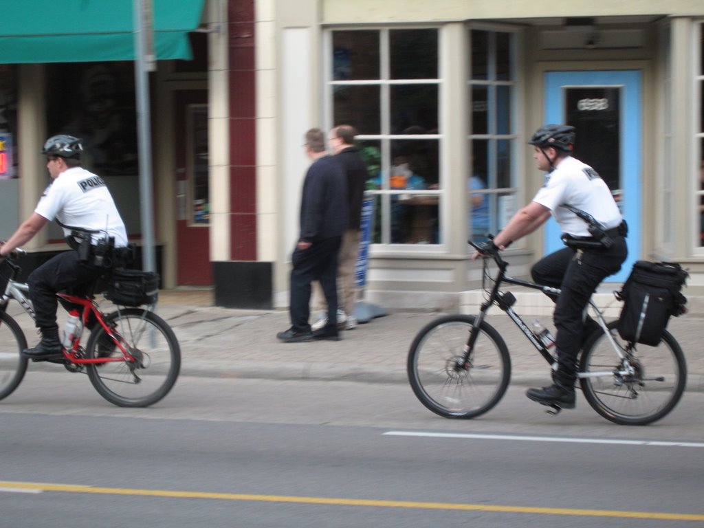 Bicylcle cops in the Short North by Ohiorightnow