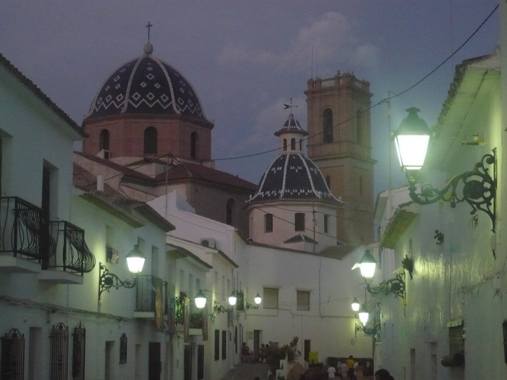 Callejeando por el casco antiguo de Altea by Ricardo Fernández