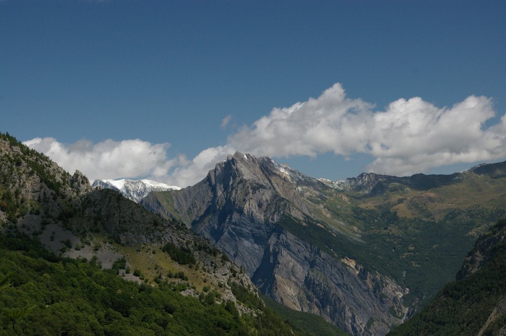 Alps near Valloire by pwiwe