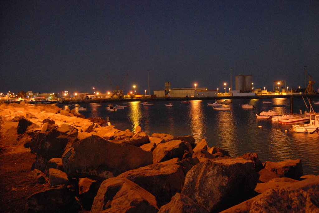 EN EL MUELLE DEL PUERTO by fuerteventuragirl