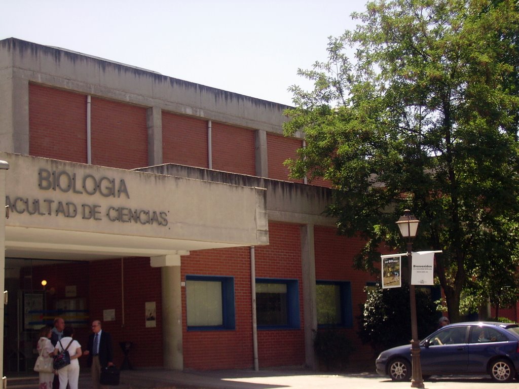 Facultad de Ciencias: Biología by Ricardo Ricote Rodriguez