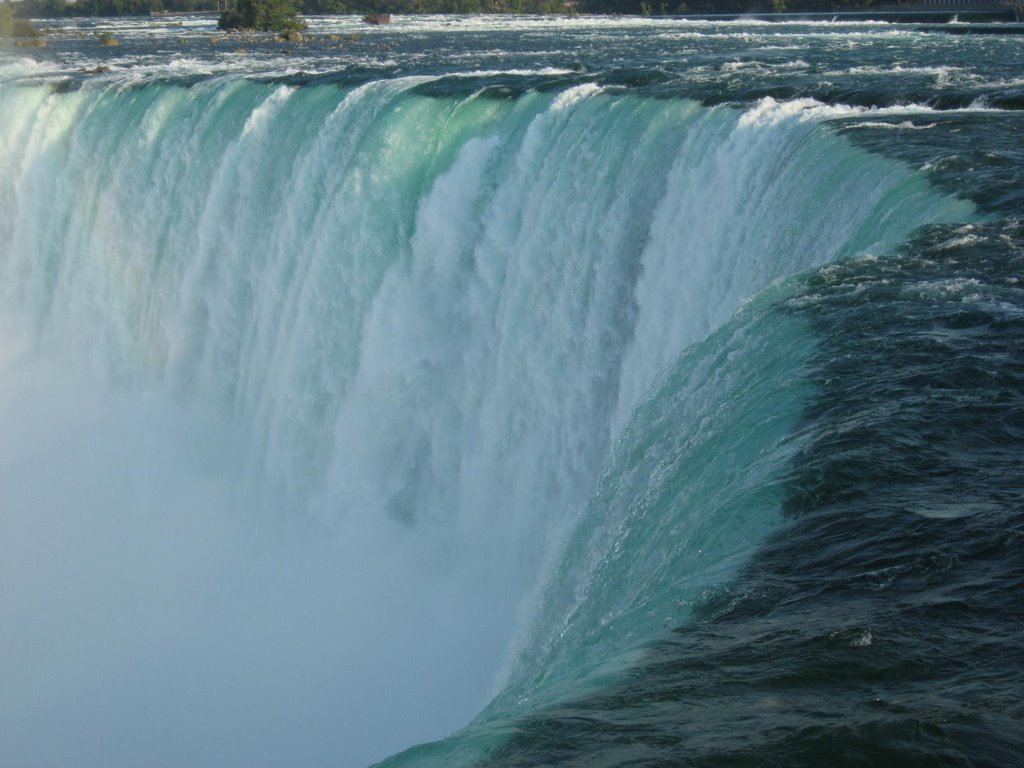 Niagara Falls, 2008 Canada Trip by Veysel OZTURK