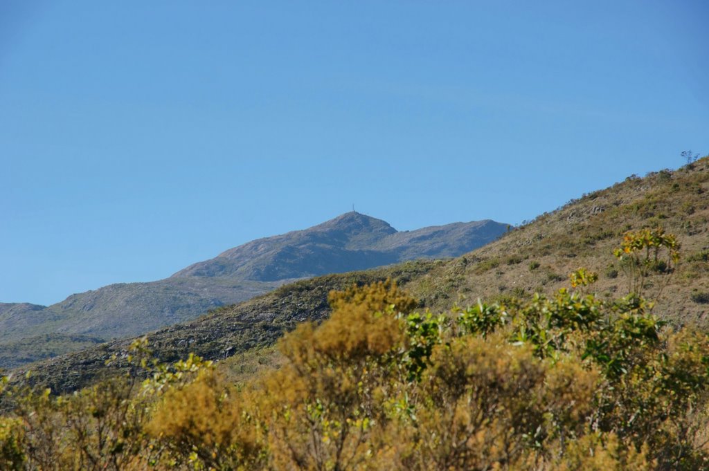 Visão do pico da Bandeira a uns 8 Km´s de distância by sgtrangel