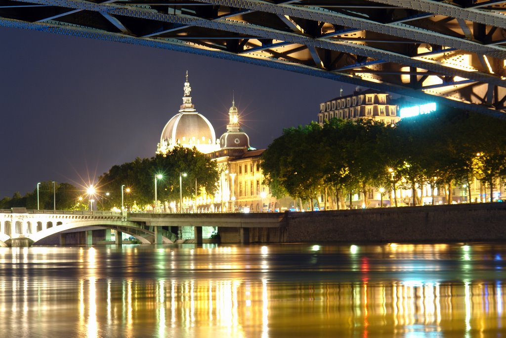 Les berges du Rhône by e-i-k