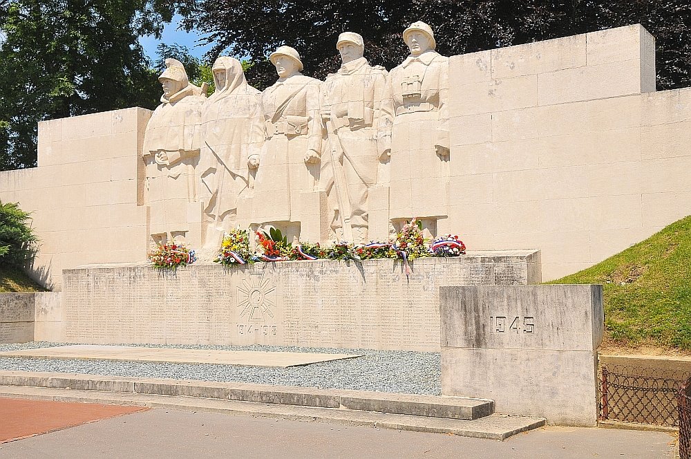 Monument to the sons of Verdun, Parc Japiot, 55100 Verdun, France by Mike Scott